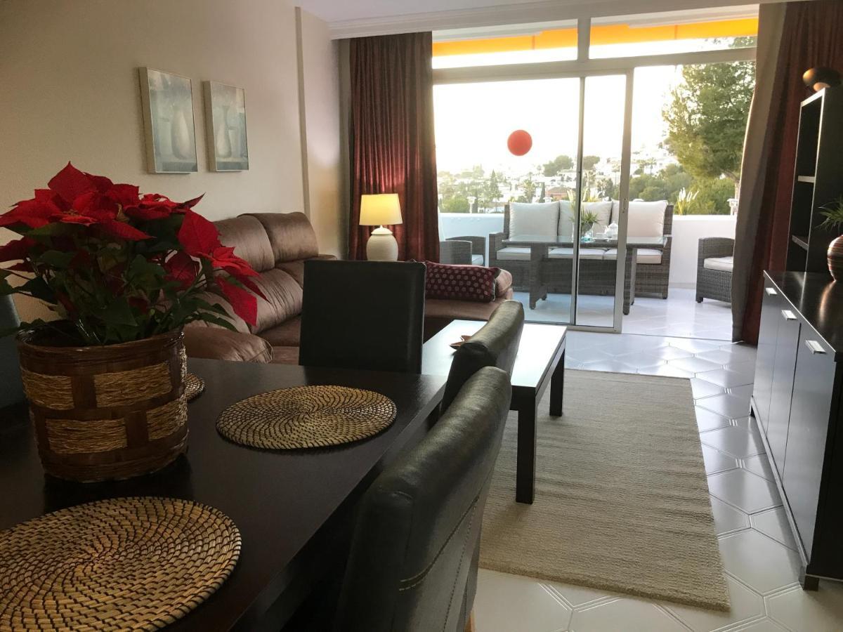 Parque Miraflores Nr. 218. Tennis & South-West Seawiew Apartment Ла Кала де Михас Екстериор снимка