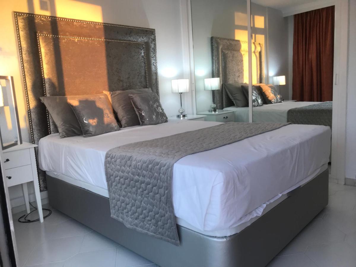 Parque Miraflores Nr. 218. Tennis & South-West Seawiew Apartment Ла Кала де Михас Екстериор снимка